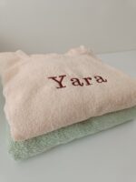 Badponcho sandstone beige (met of zonder naam) - Afbeelding 4